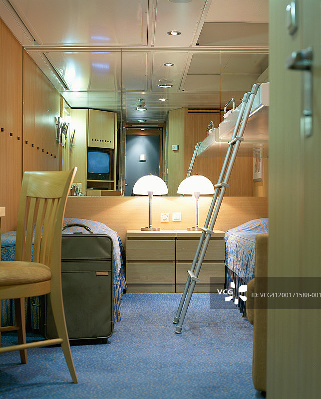 邮轮上的卧室舱图片素材