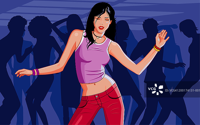 年轻女子在拥挤的夜总会跳舞图片素材