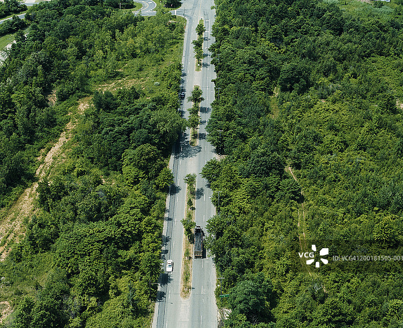 高速公路双向车流航拍图片素材