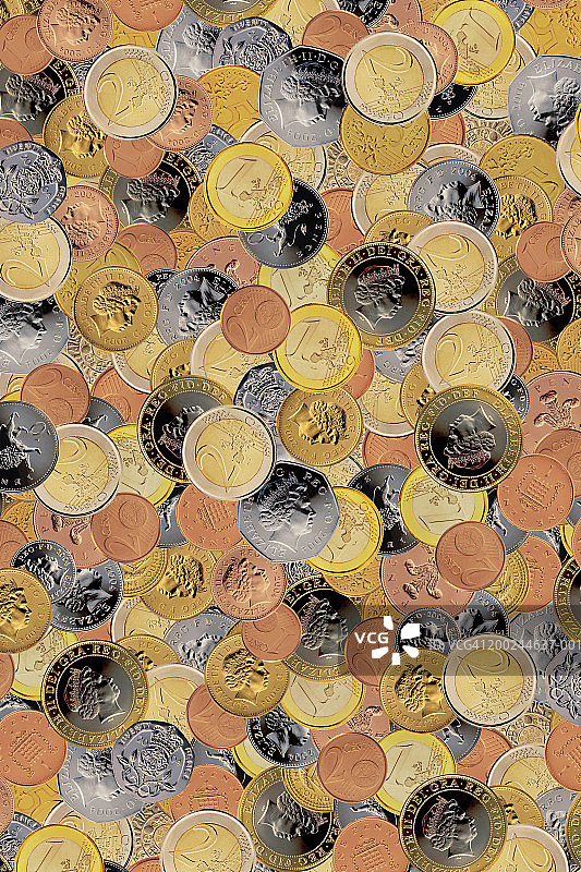 欧元和英镑货币：各种面额的硬币图片素材