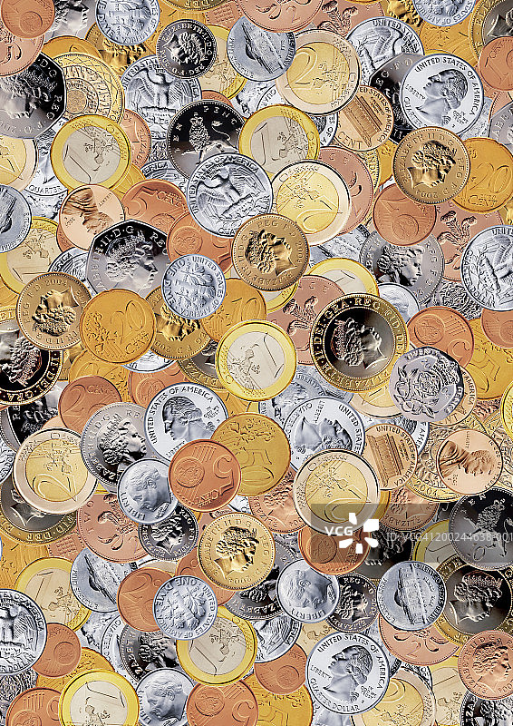 美国、欧元和英国货币：各种面额的硬币，全画幅图片素材