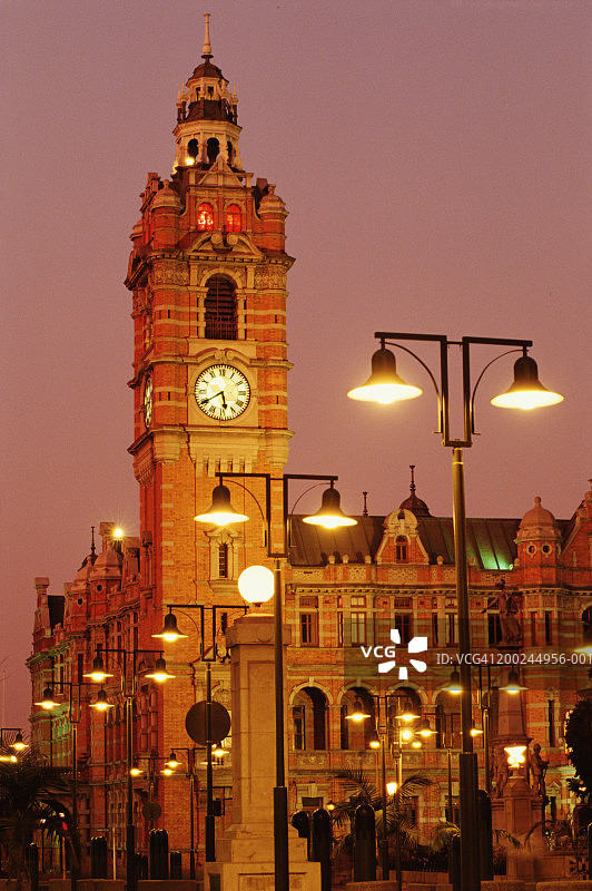 南非彼得马里茨堡市政厅黄昏景色图片素材