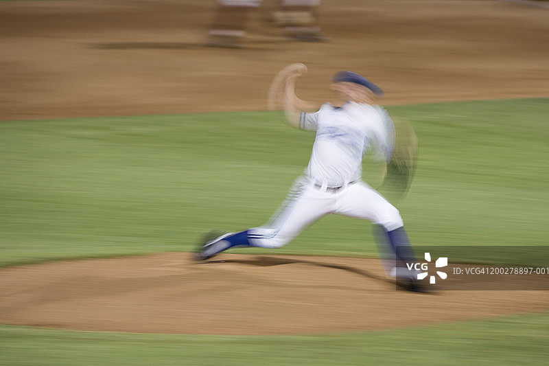 棒球投手投球（动态模糊）图片素材