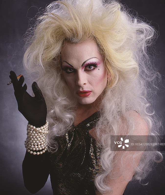 白人女性图片素材