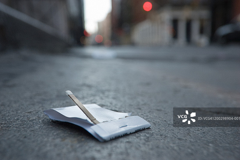 城市街道上的火柴盒图片素材