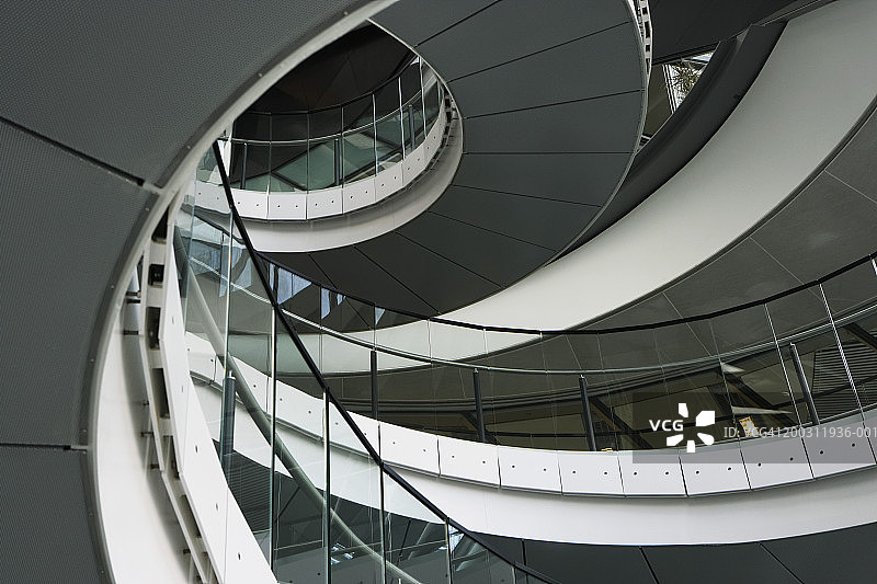 旋转楼梯图片素材