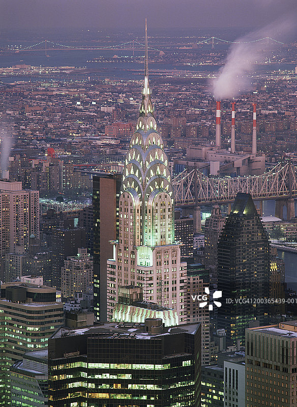 美国纽约市克莱斯勒大厦夜景图片素材