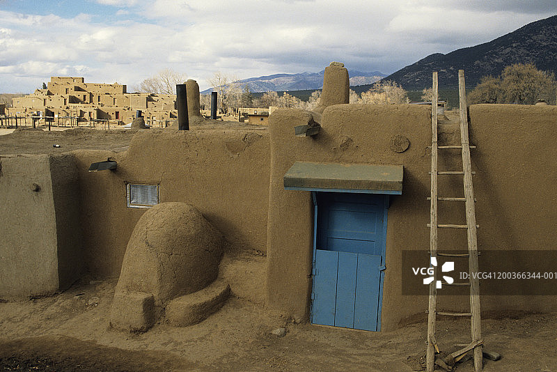 美国新墨西哥州陶斯普韦布洛老建筑图片素材