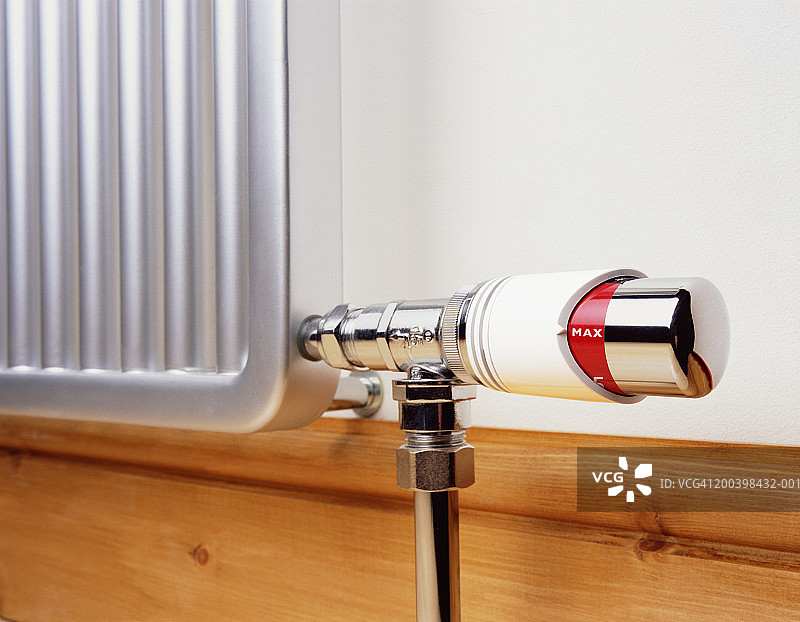 散热器上的阀门图片素材
