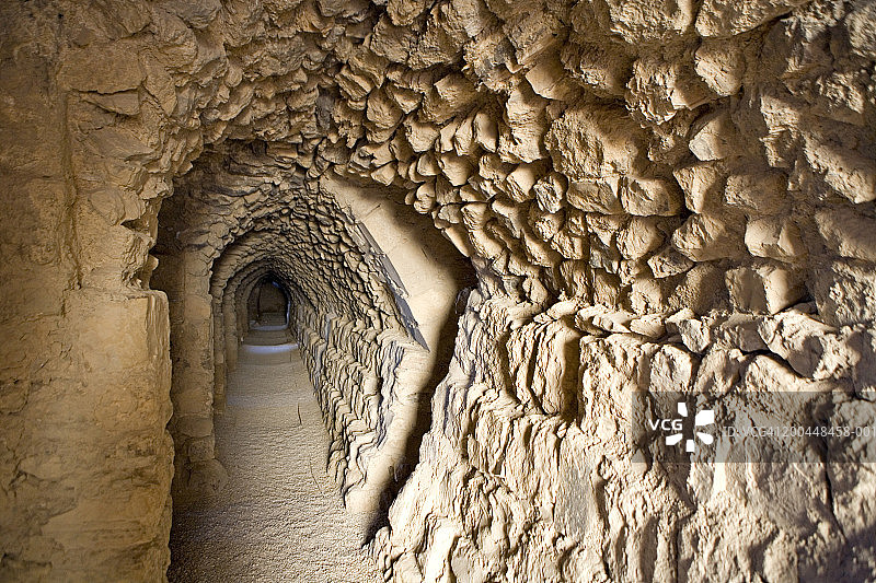 卡拉克城堡的拱形石廊图片素材