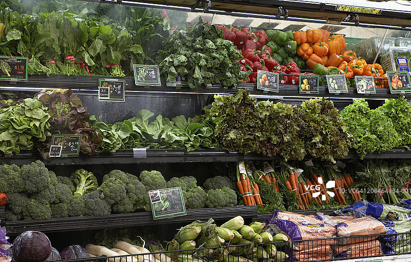 超市农产品通道特写图片素材