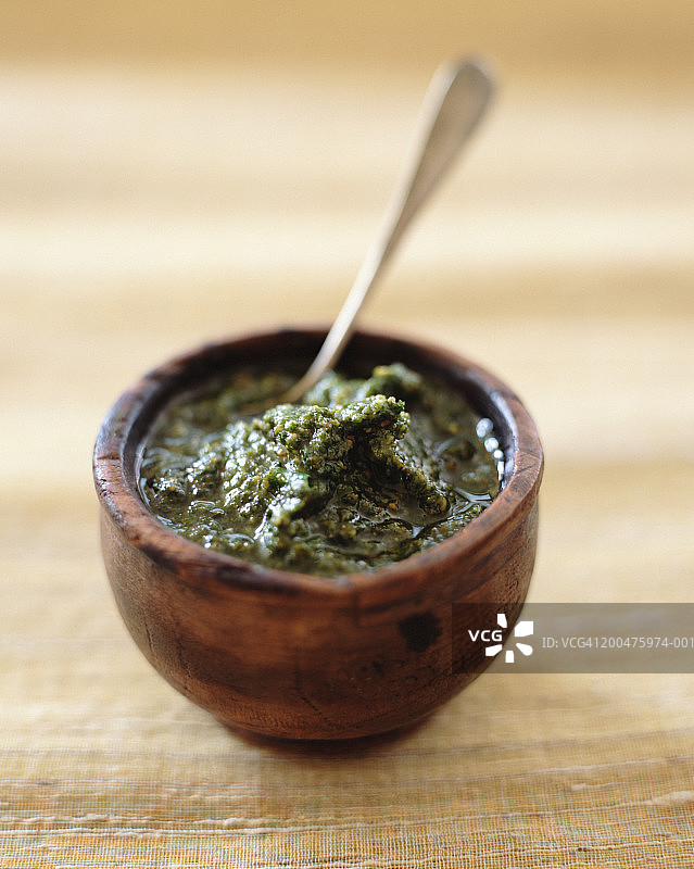 一碗香蒜酱图片素材