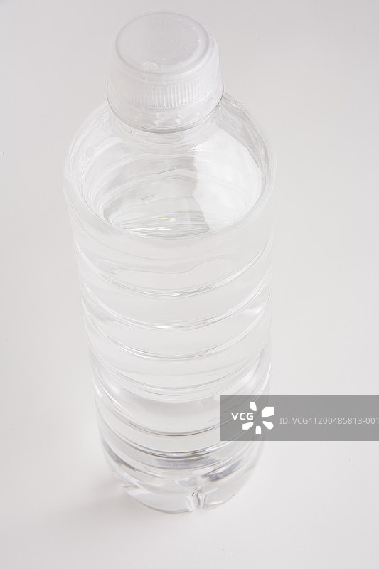 水瓶的俯视图图片素材