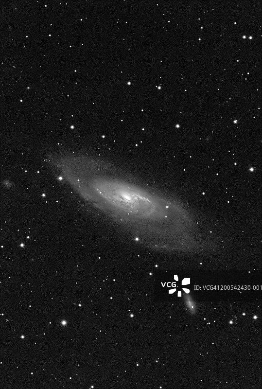 M106螺旋星系图片素材
