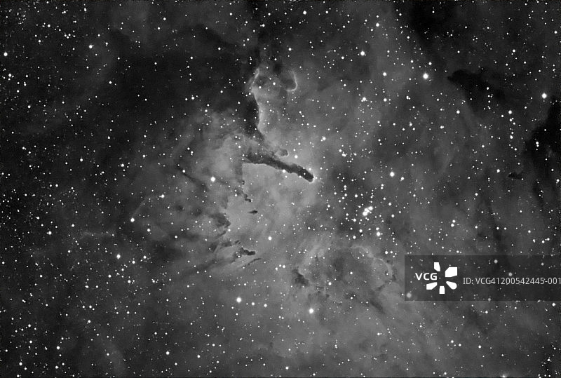 狐狸座NGC6820星云图片素材