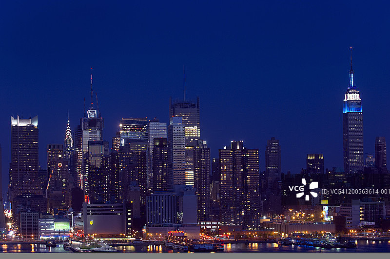 美国纽约曼哈顿夜景图片素材