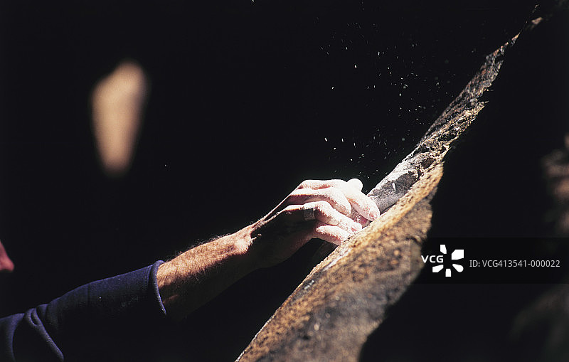 登山者的手图片素材