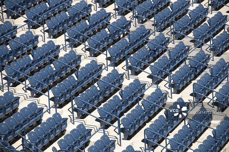 空旷的体育场座位图片素材