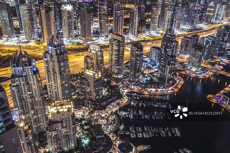 拥抱光芒图片素材