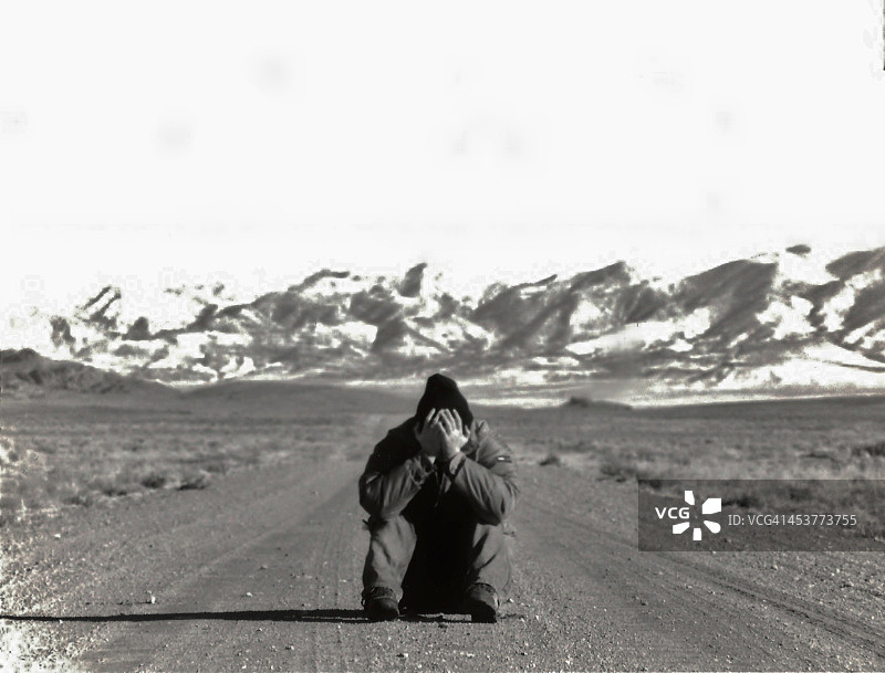 迷路的女人图片素材