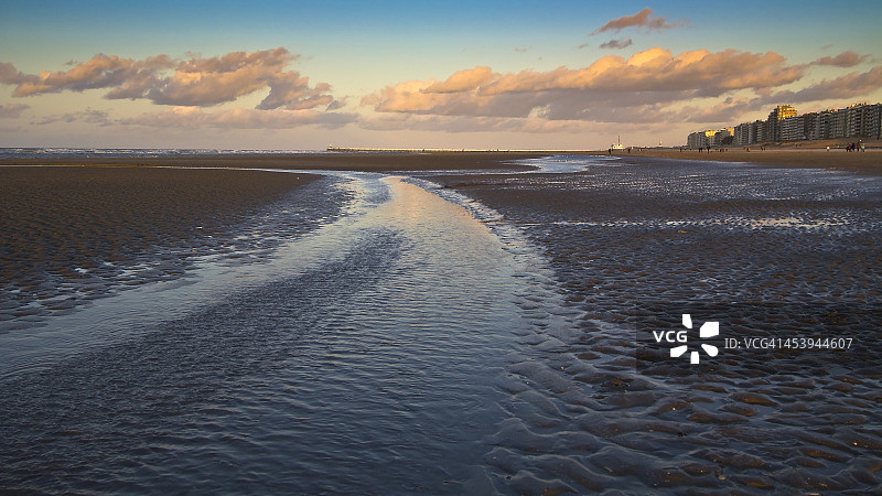 比利时海岸新港图片素材