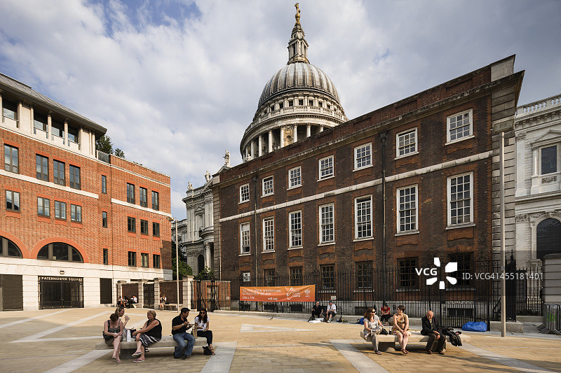 圣保罗大教堂的帕特诺斯特广场穹顶图片素材