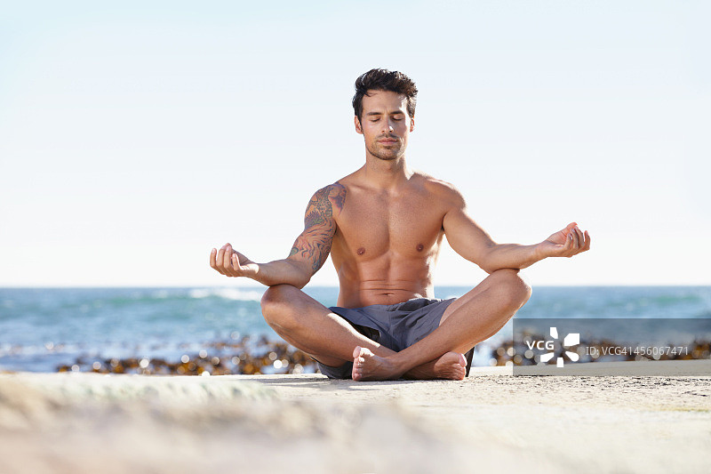 在自然中寻求平衡图片素材