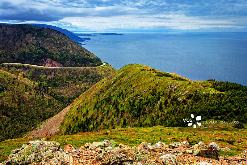 从布雷顿角高地卡伯特步道眺望图片素材