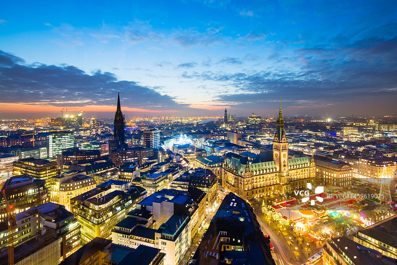 汉堡市政厅圣诞市场图片素材