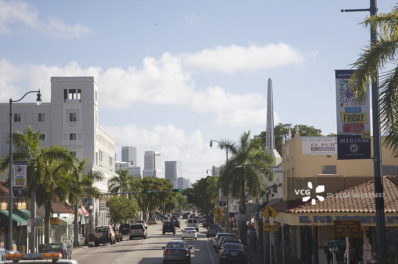 迈阿密古巴裔美国人区繁忙的街道图片素材