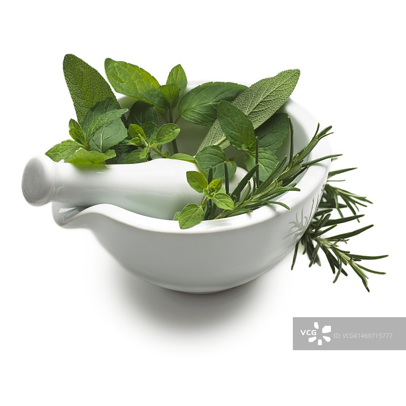 研钵中的草药图片素材