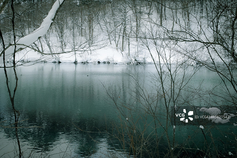 五色沼 / 女人的脸图片素材