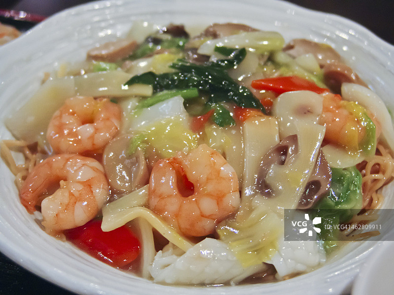 中式海鲜炒面图片素材