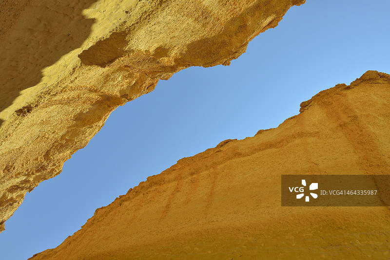 侵蚀岩层图片素材