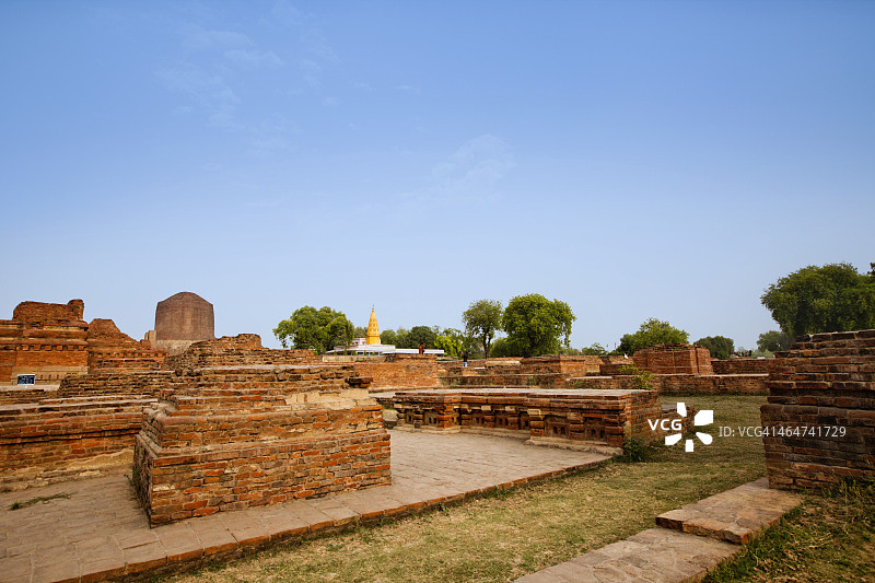 印度瓦拉纳西萨尔纳特的佛塔遗址图片素材