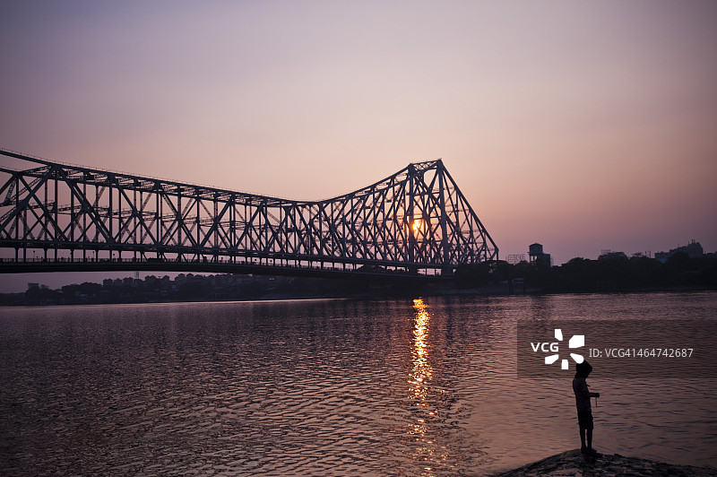 印度西孟加拉邦加尔各答豪拉桥图片素材