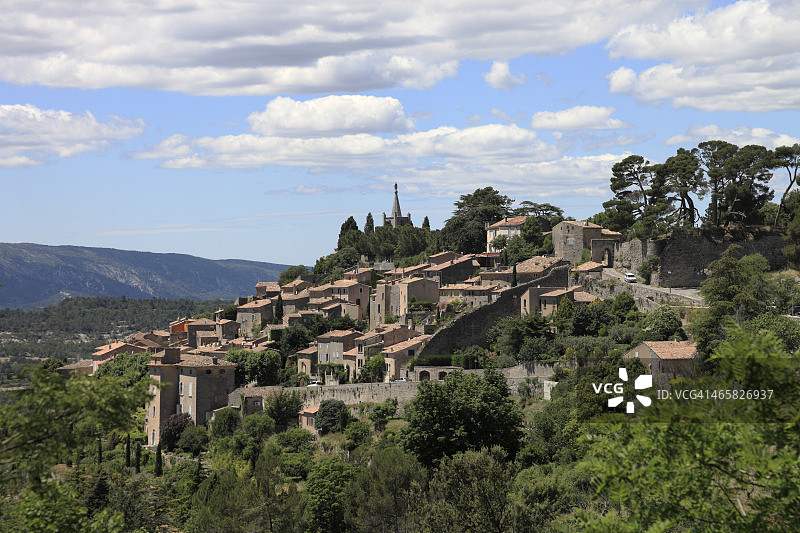 博尼约：普罗旺斯山顶村庄图片素材