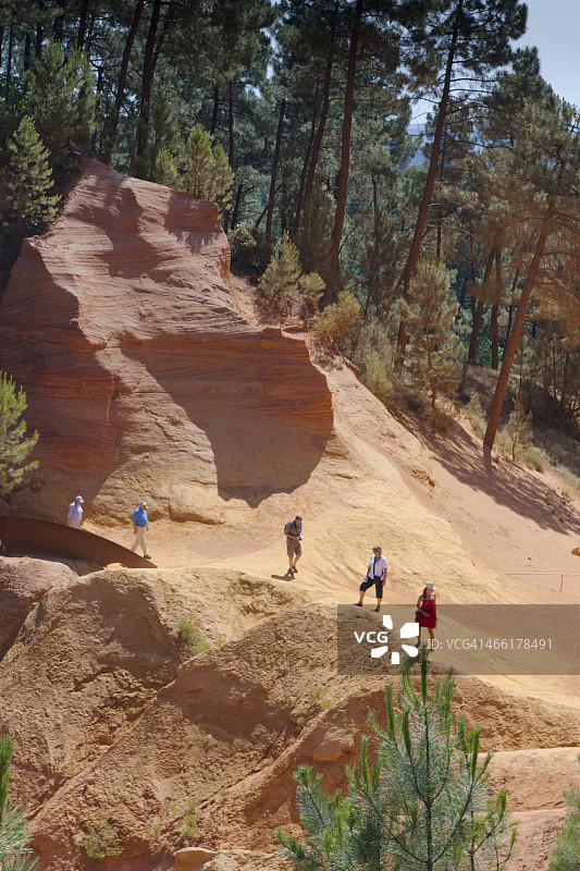 鲁西荣普罗旺斯的赭石采石场图片素材