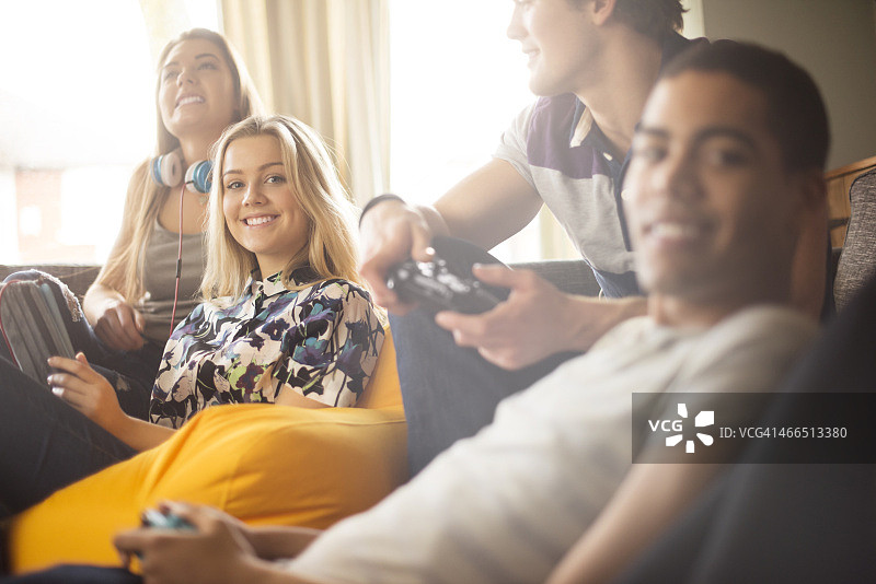 朋友聚会图片素材