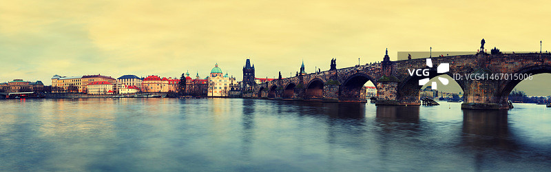 查理大桥全景图片素材