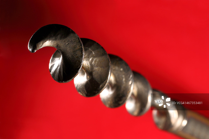 拧软木塞图片素材