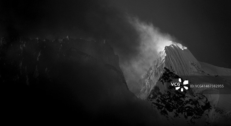 内华达人塔的最后一束光图片素材