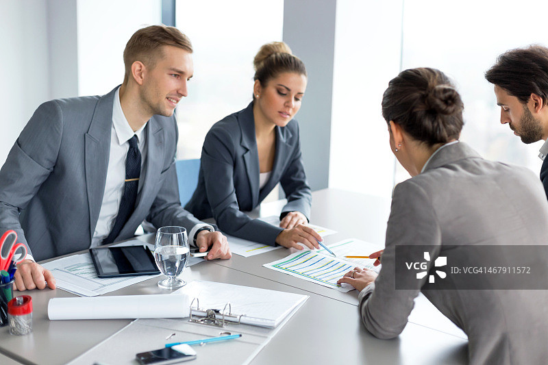 商务洽谈图片素材