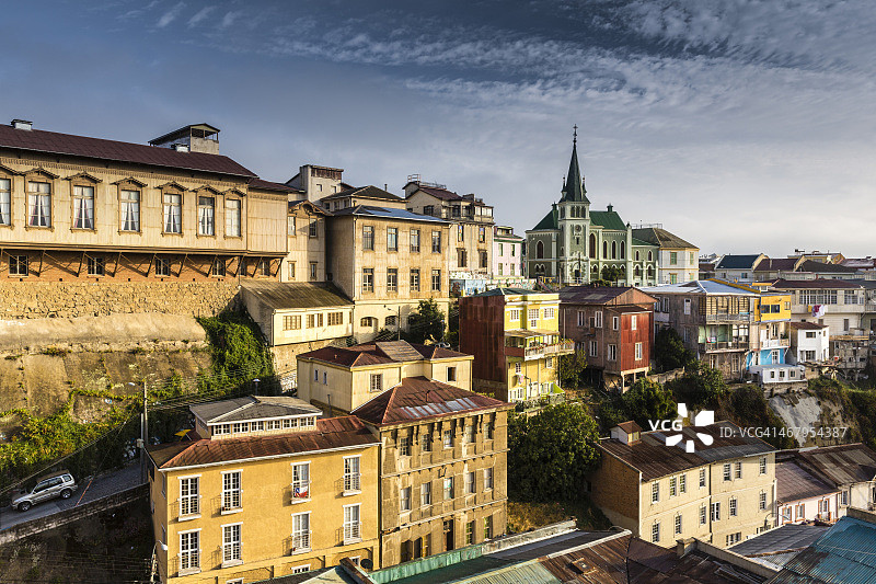 康塞普西翁山上的路德教堂和房屋图片素材