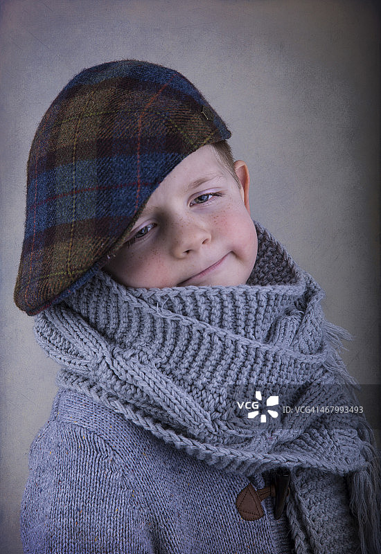 围巾和帽子肖像图片素材