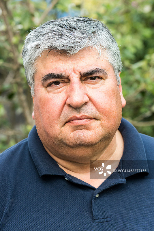 中年西班牙裔男人图片素材