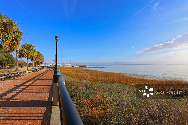 库珀河边的步道图片素材