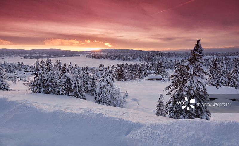 希尤舍恩的日出图片素材