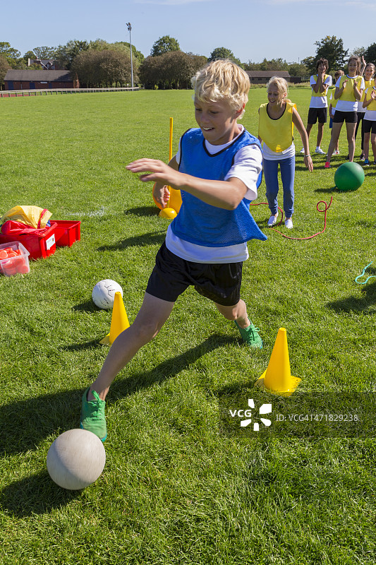 障碍赛图片素材