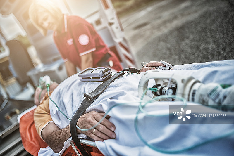 救援队拯救生命图片素材